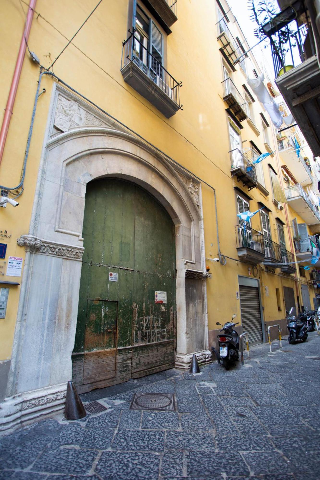 Palazzo 15 Napoli Bed & Breakfast Exterior photo